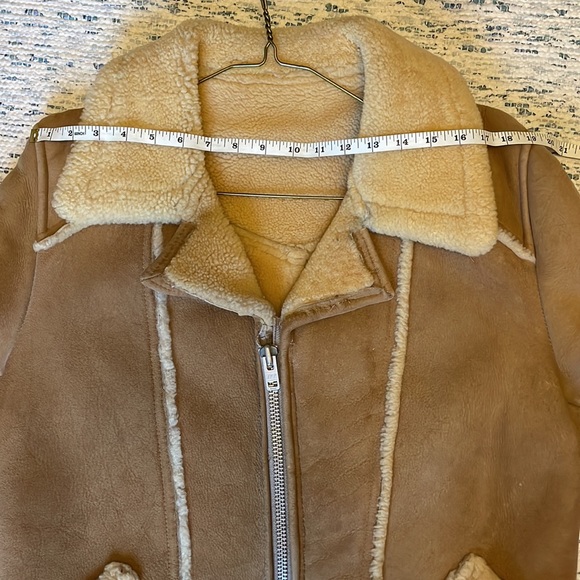 Vintage Sheepskin jacket - Picture 9 of 12